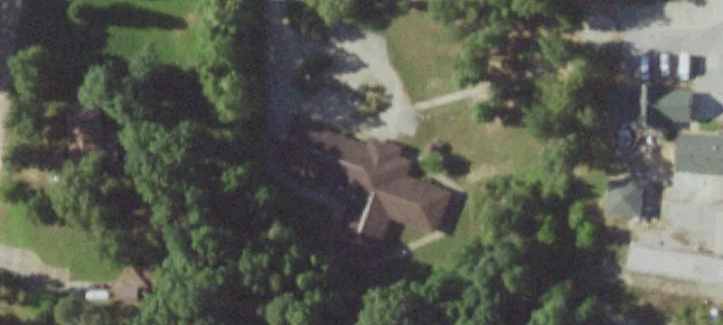2698 Debbie Ln