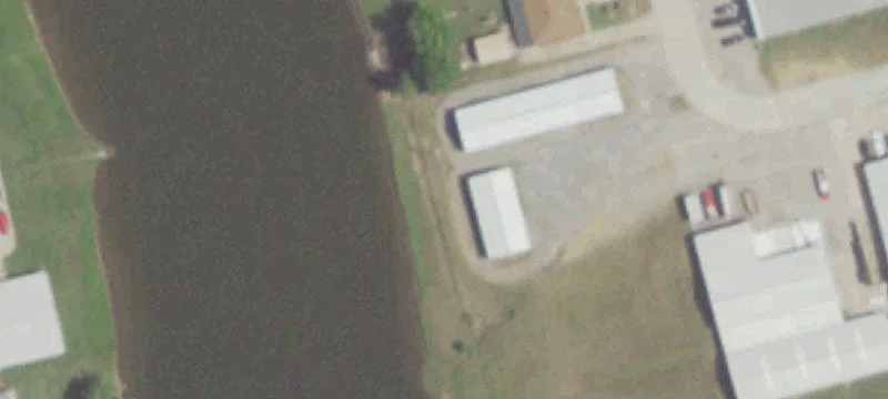 118 Lakeside Dr