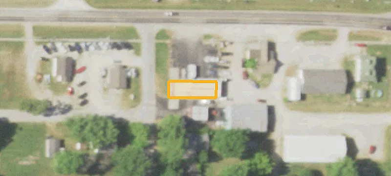 708 Commercial St