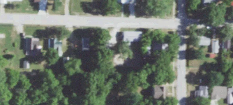 410 Benton St
