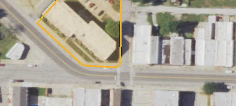 1022 Main St
