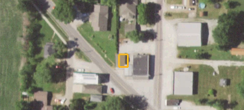 416 Hwy Dr