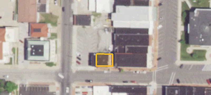215 Jackson St