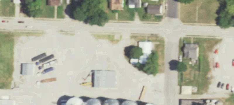 560 Boyd St