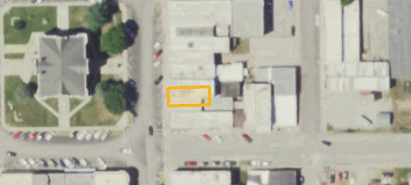 13 Main St