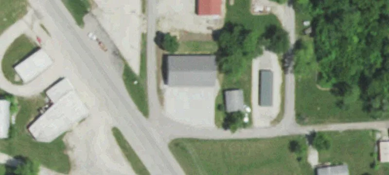 907 William St