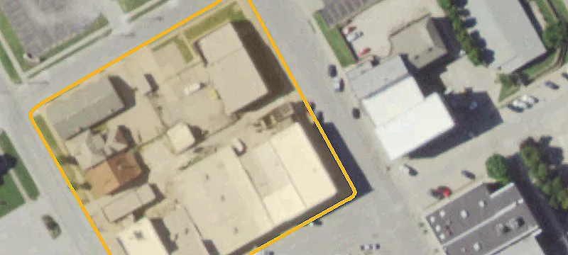 206 Main St