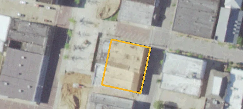 201 Main St