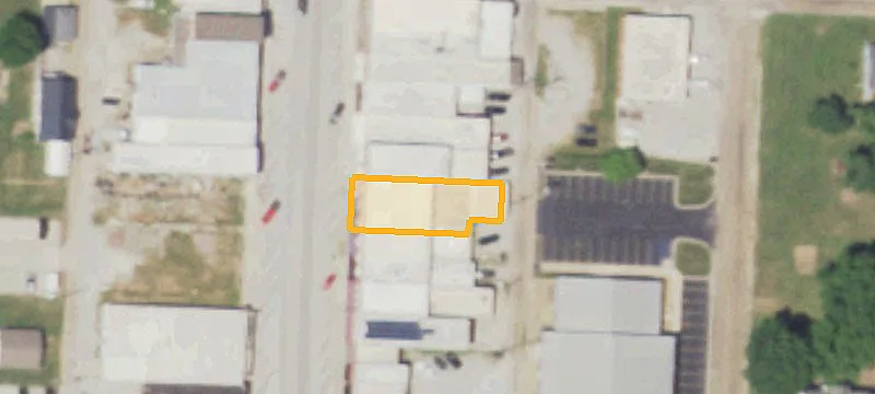 713 Main St