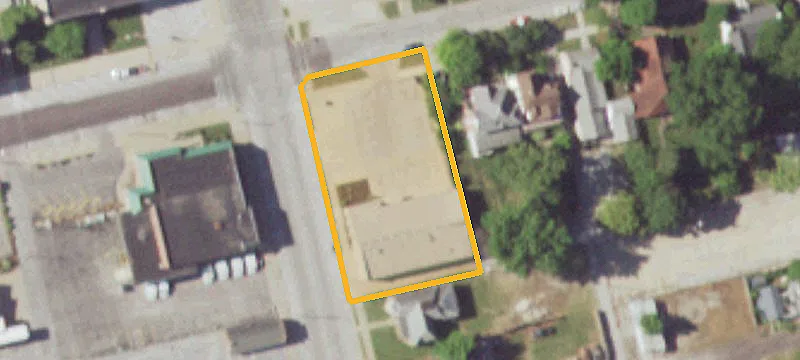 6th At E Spg St