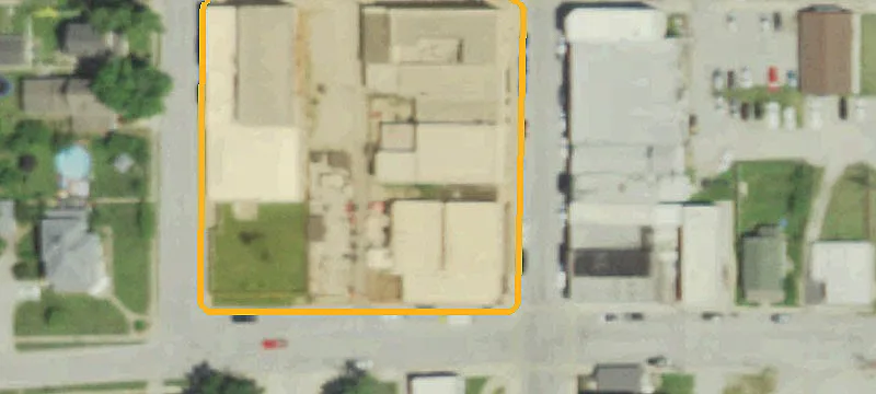 106 Main St
