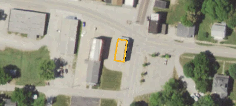 101 Row St