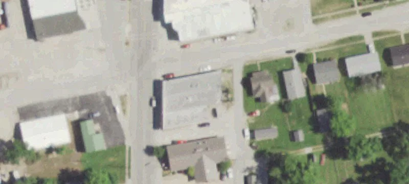 300 Main St