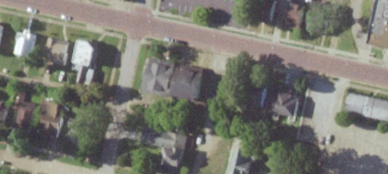 644 Vine St