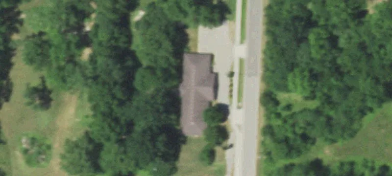 910 Main St