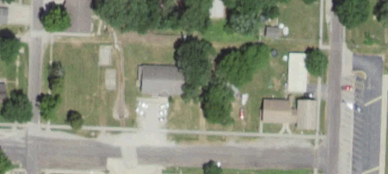 319 Main St