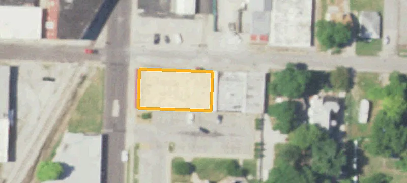 300 Main St