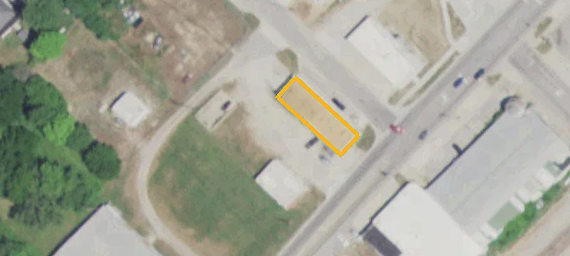 647 Commercial St