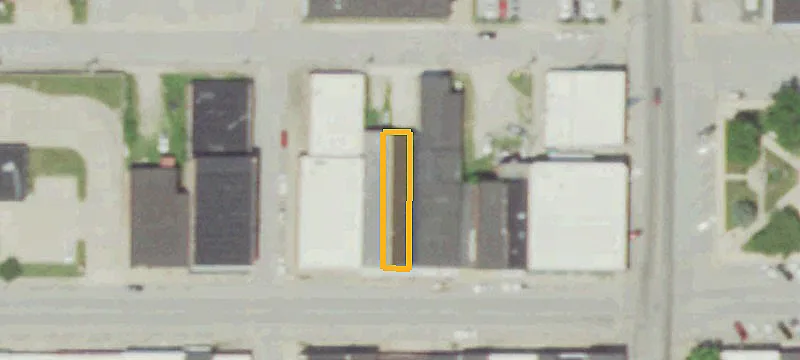 114 4th St