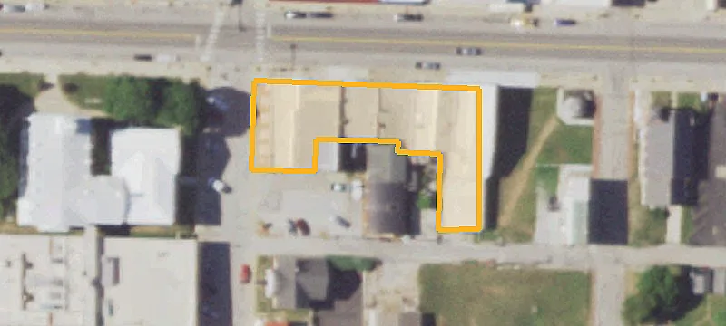 1109 Main St