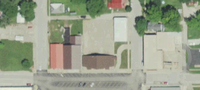 112 Madison St
