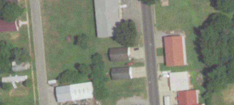 121  St