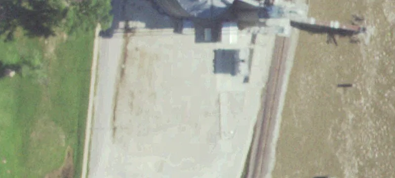 401 Main St