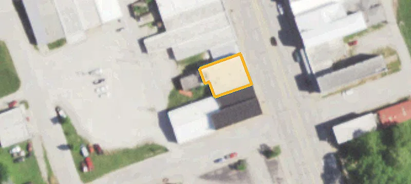 122 Main St