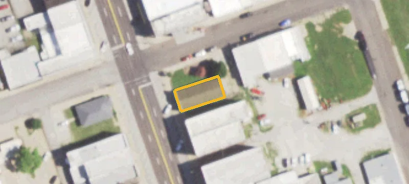 122 Main St