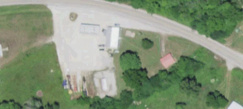 1790 Hwy 8th 8