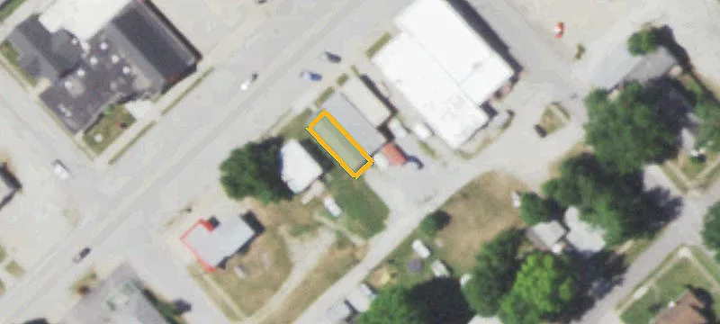 211 Main St