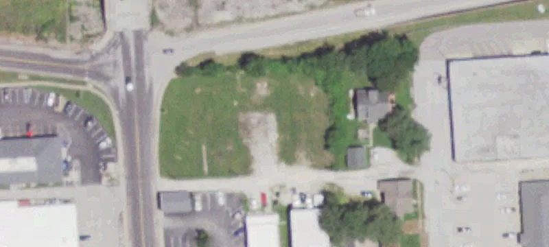 220 Elm Ave