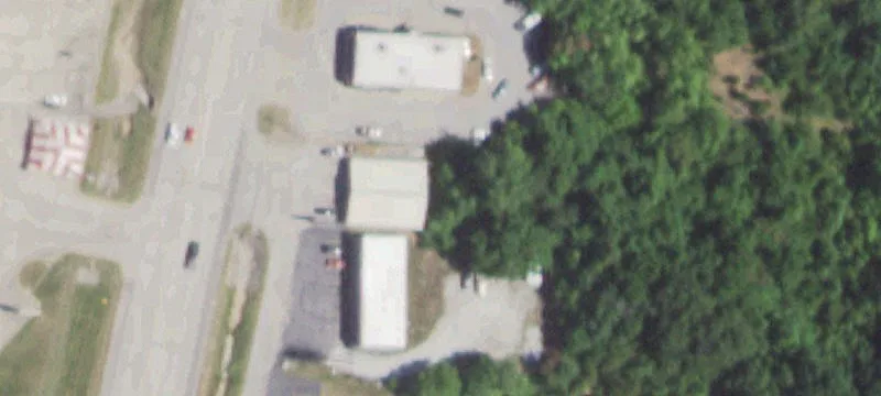 1071 Neosho Blvd
