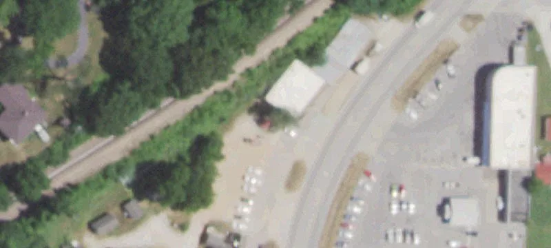 204 Neosho Blvd