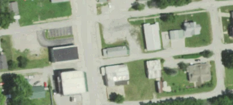 301 Main St