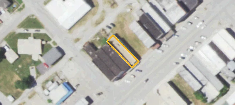 124 Main St