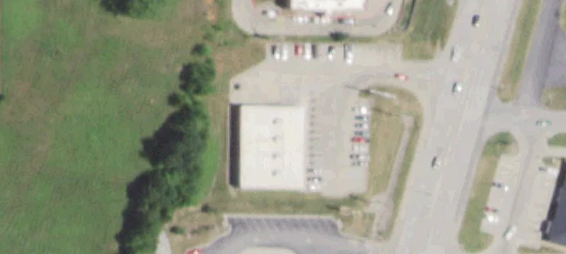 704 Neosho Blvd