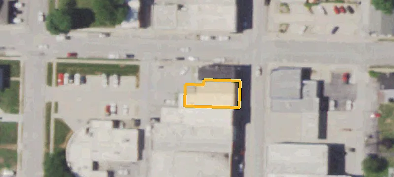 1902 Main St