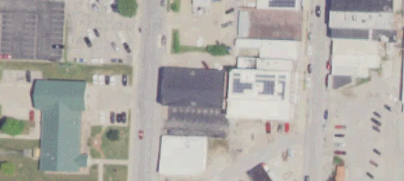 110 Oak St