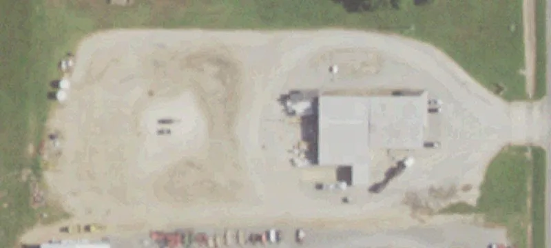 711 Hwy 105