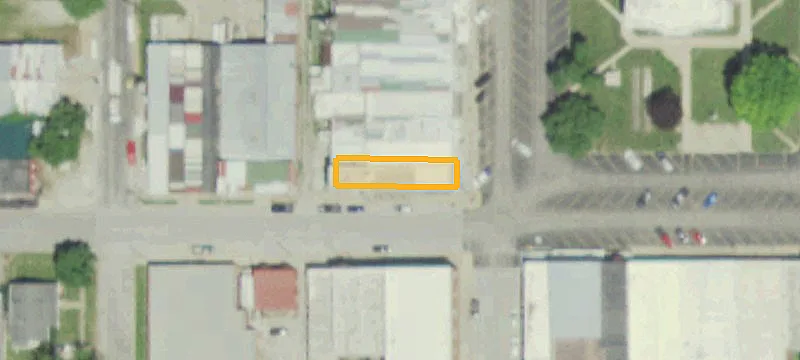 135 Main St
