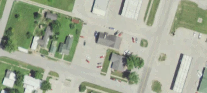 302 Ctr St