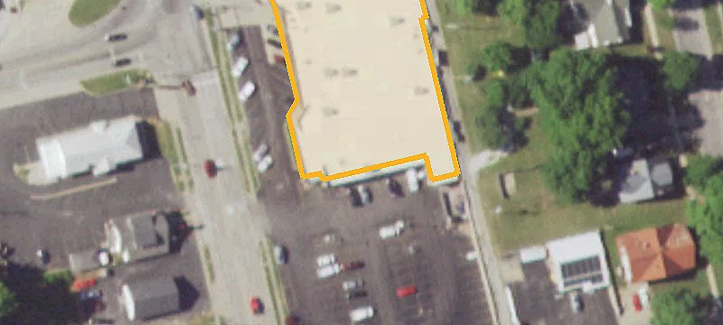 1004 Main St