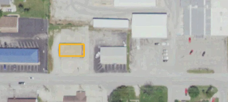 801-803 Veterans Memorial E Pkwy