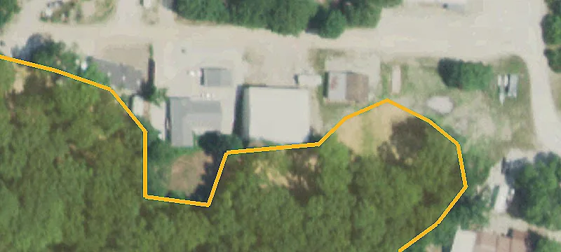 20276 Dell Dr