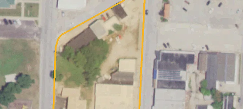 203 Maple St