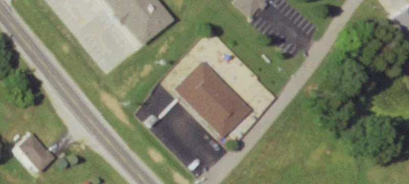 33 Meyer Ln