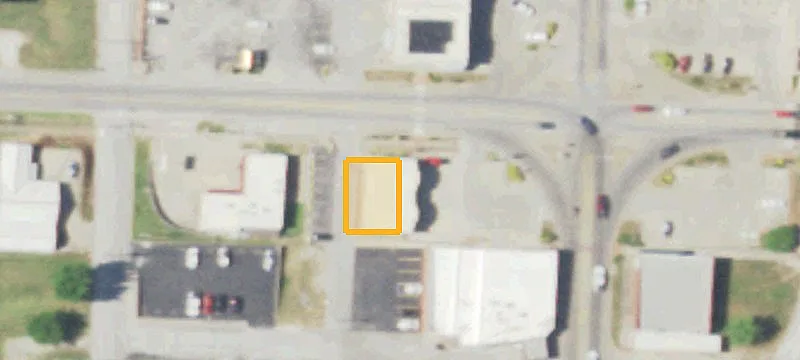 16 Public Sq