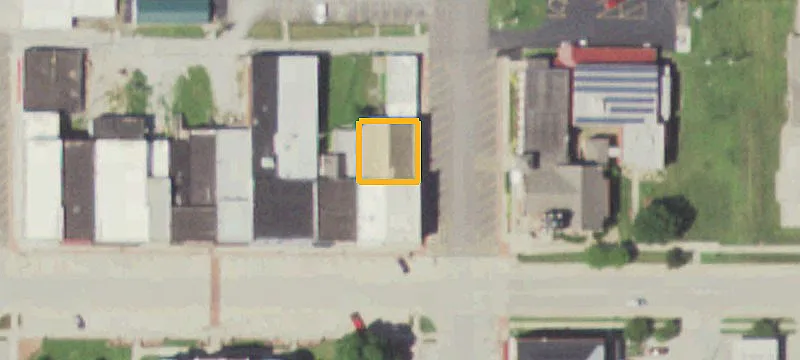 401 Main St
