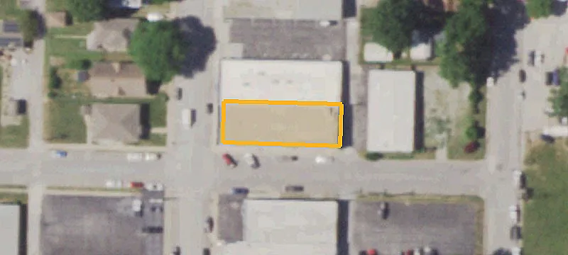 1721 Main St
